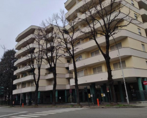 PIT STOP Apartment